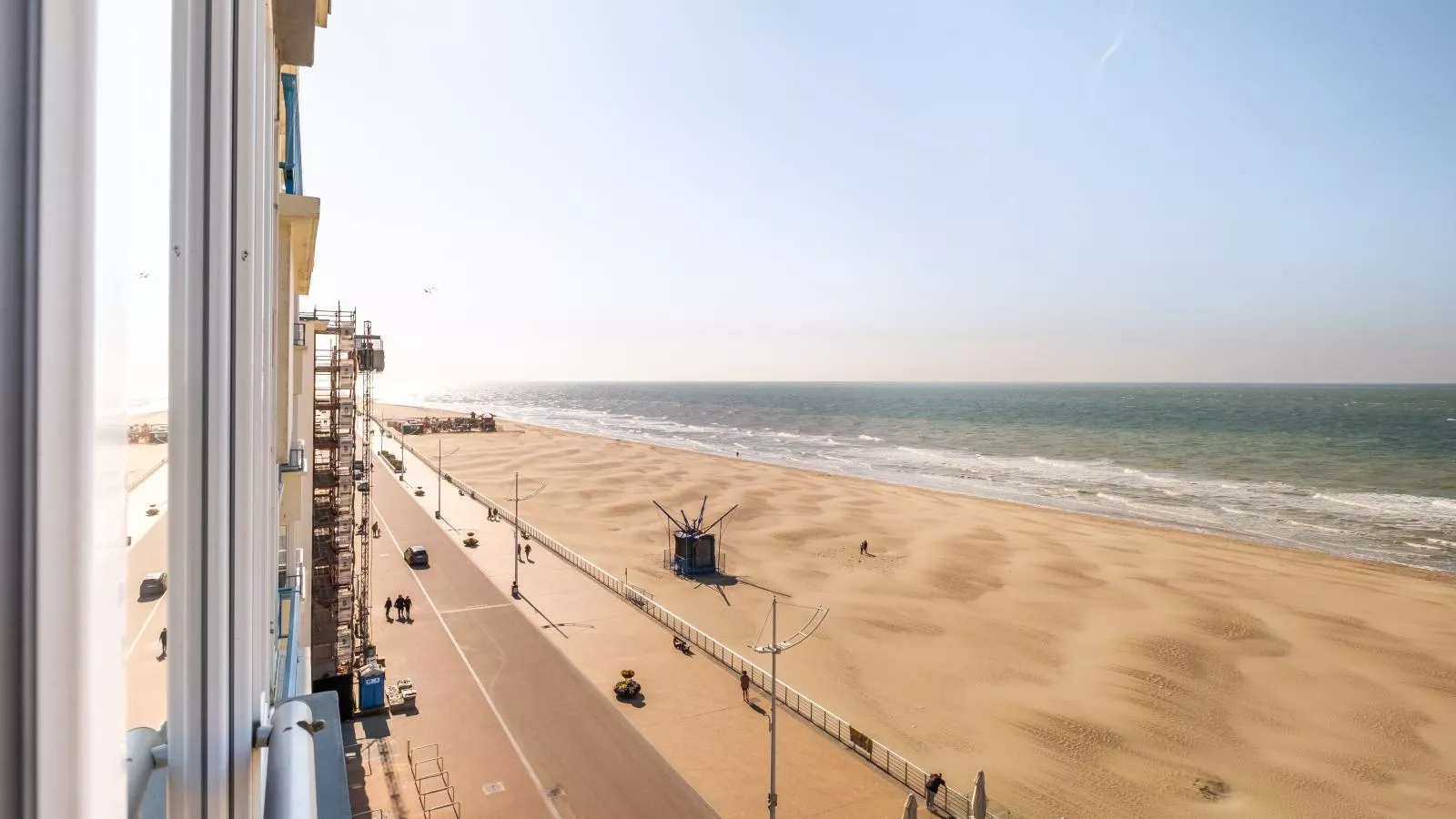 La Plage cinq-Vue d'été