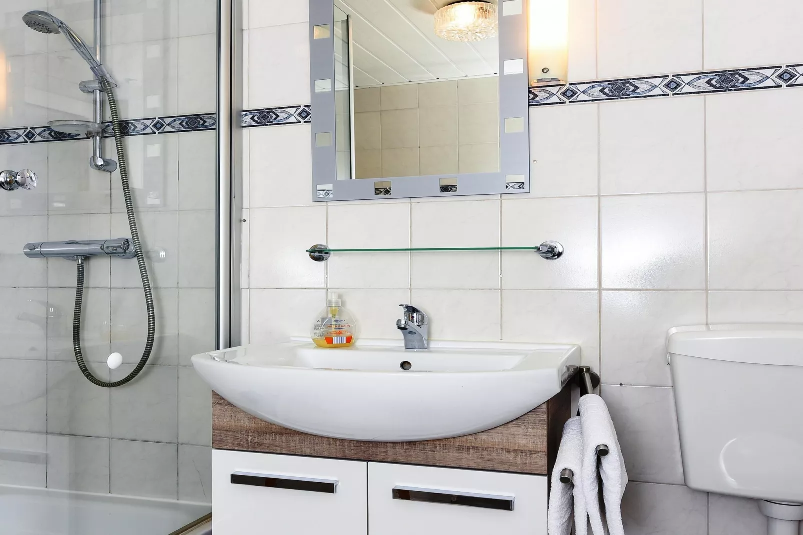 Im Watt Haus Hafeneck - Badezimmer