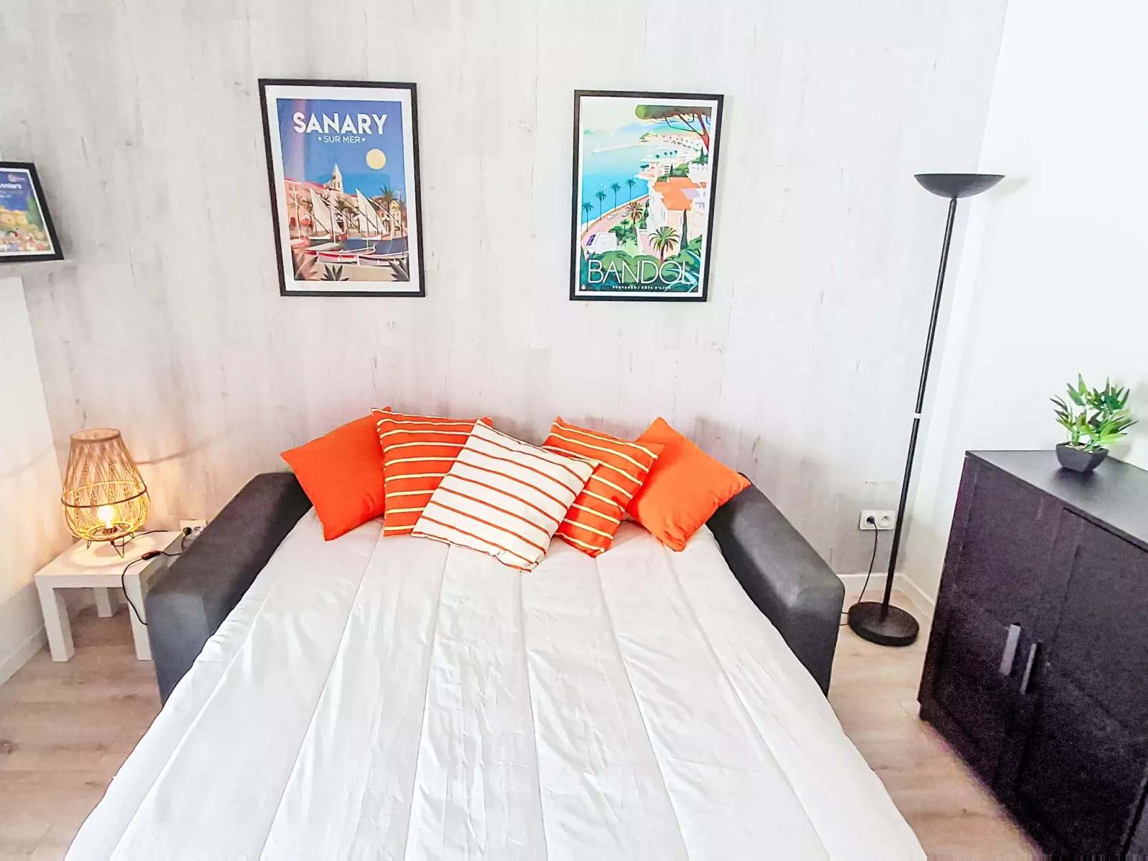 Le Luberon Loisirs-Drinnen