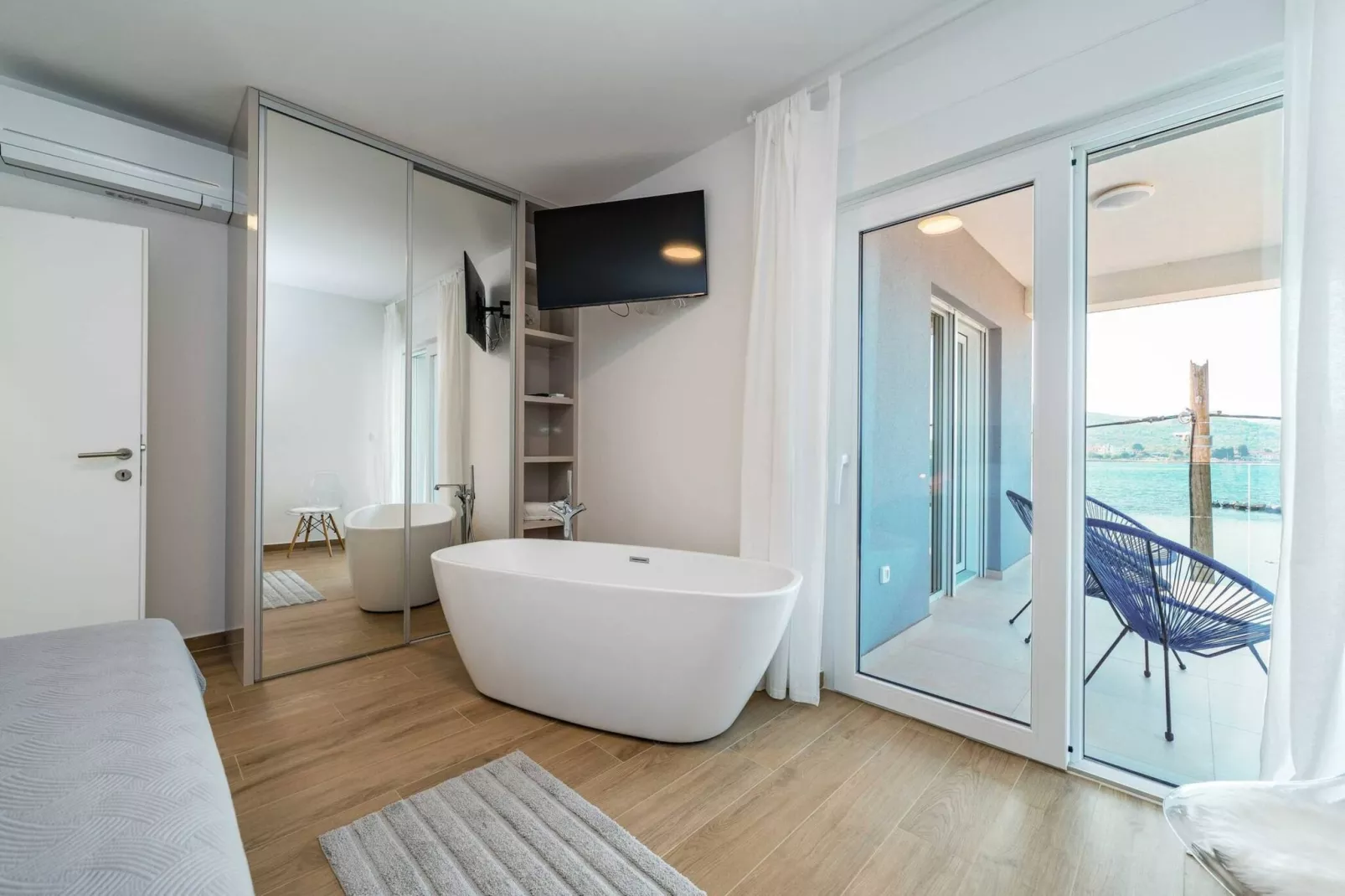 Sea view Villa Tala-Bathroom