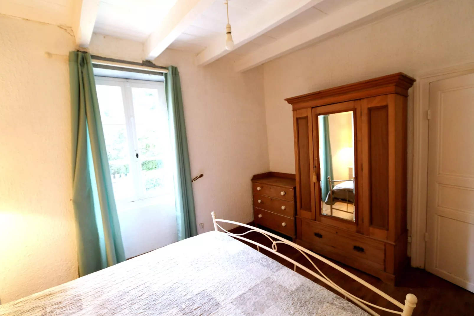 Gite Traban Bas-Bedroom
