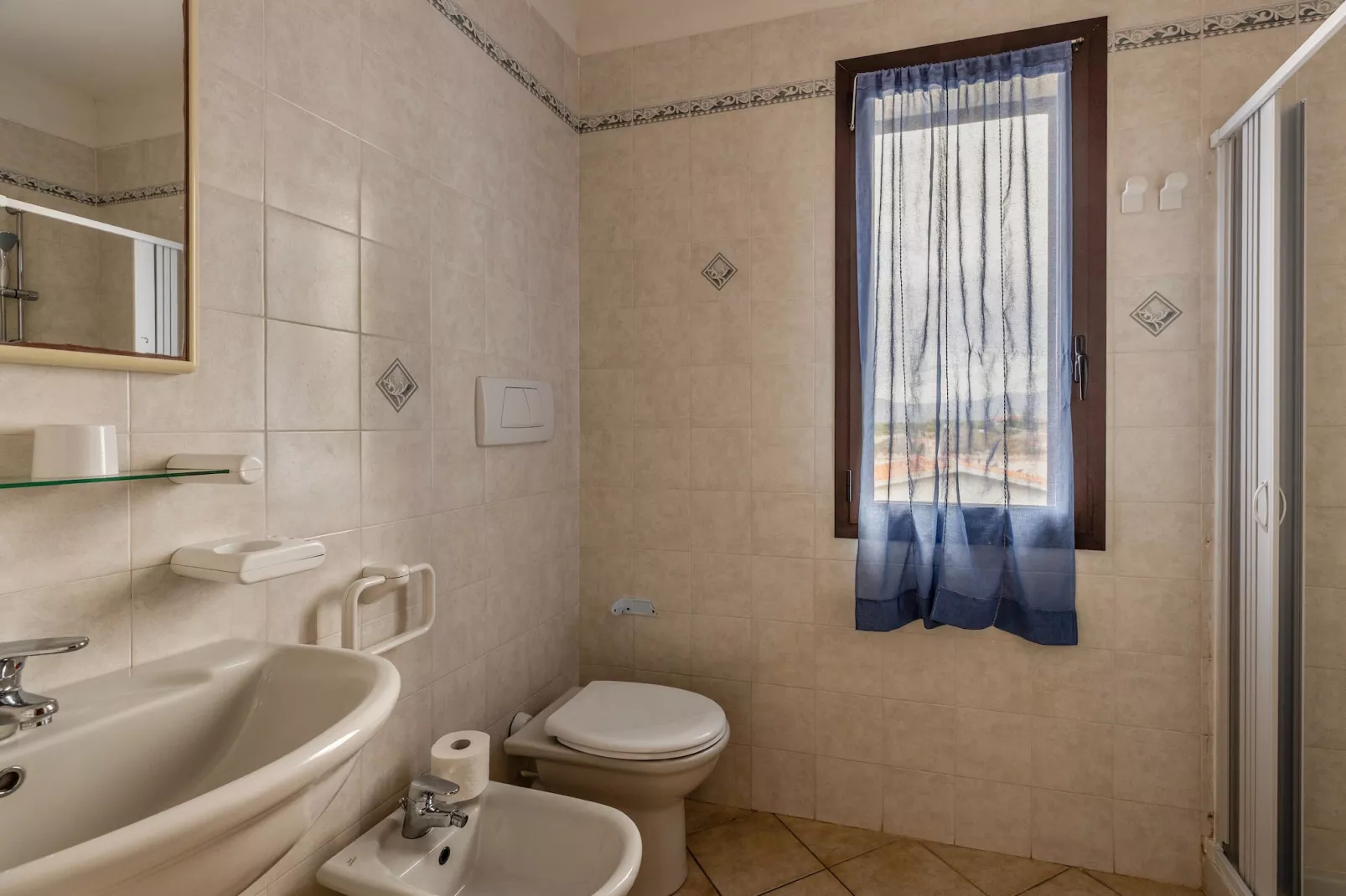 TRILO 3 LA CIACCIA-Salle de bain