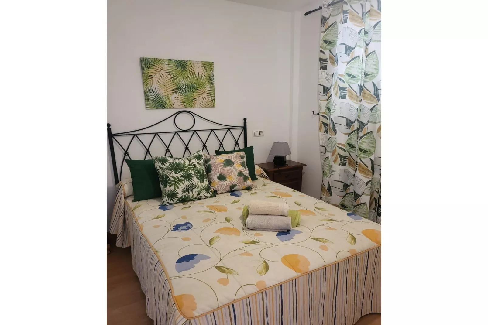 CT 369 AL - Faro's Apartmento Naturista - Primera Linea Vera Playa-Chambre