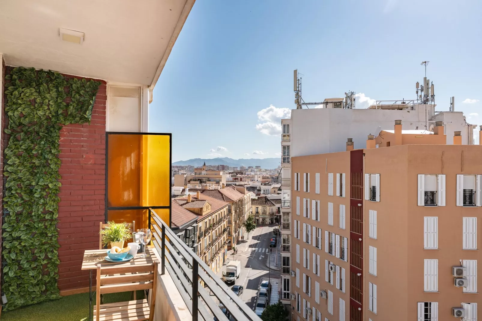 CT 379 - Faro's Malaga Citycenter - Cosy Apartment at Capuchinos for 2