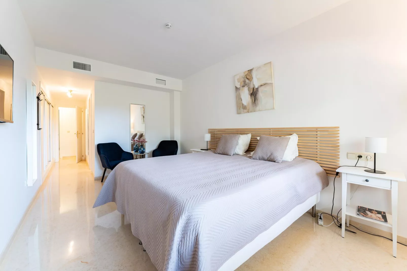 CT 375 - Faro's Cozy Dream in Elviria - Marbella-Schlafzimmer
