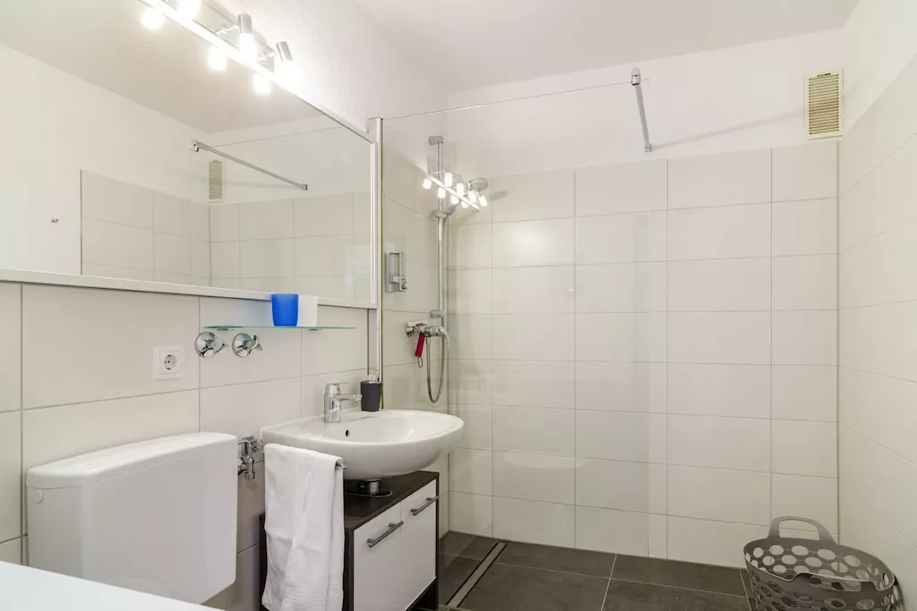 192073-Nicht zugeordnet