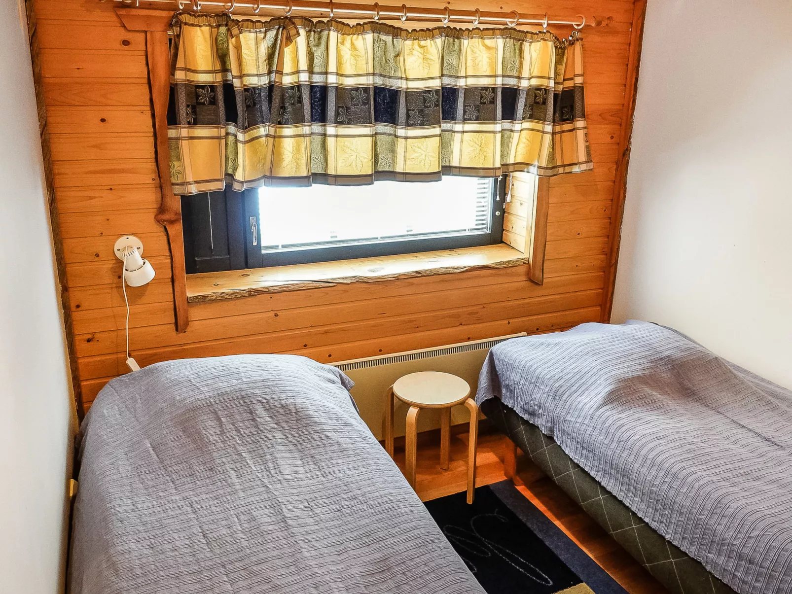 Kantapää d3-Dedans