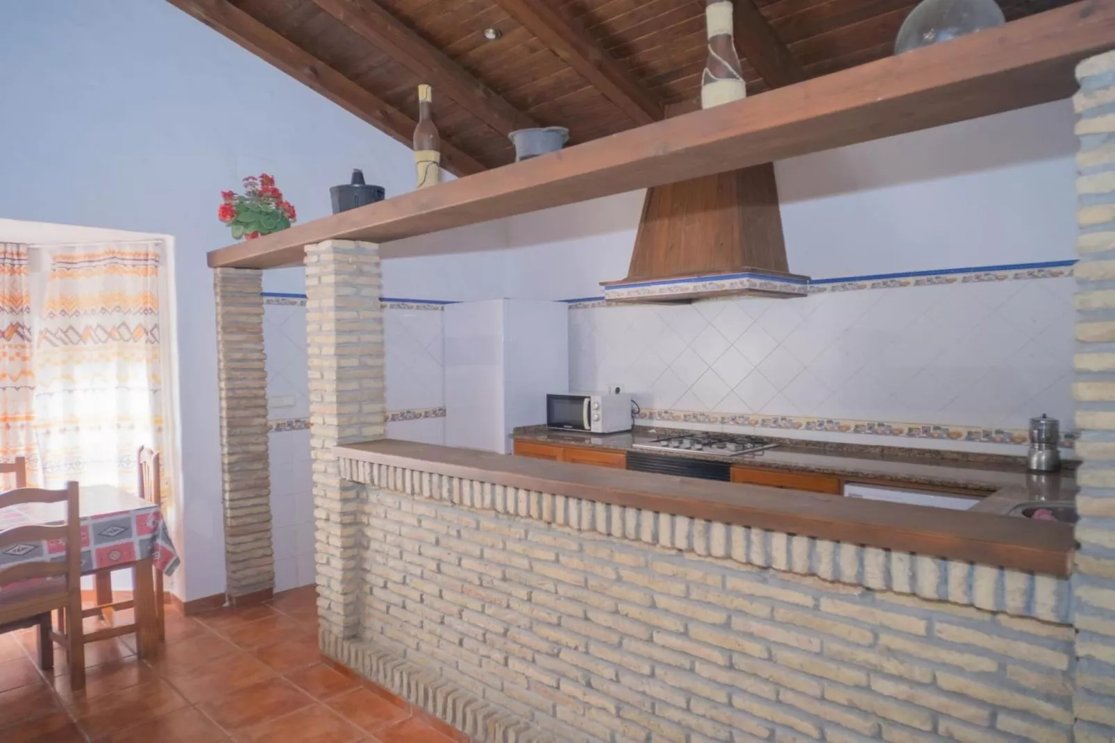 1282-+34630212745-Cuisine