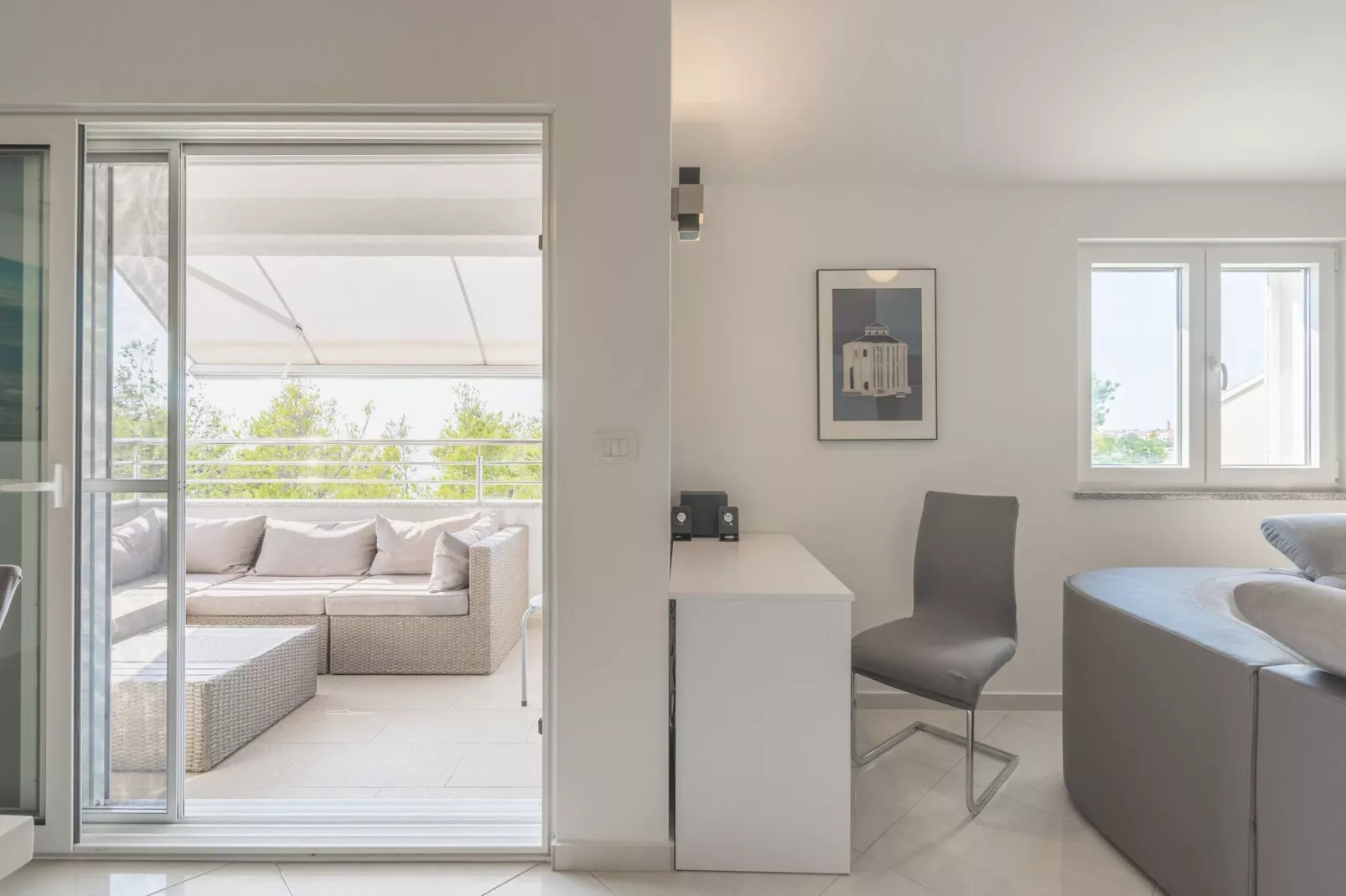 Sea view apartment Privlaka-Terrasse/Balkon