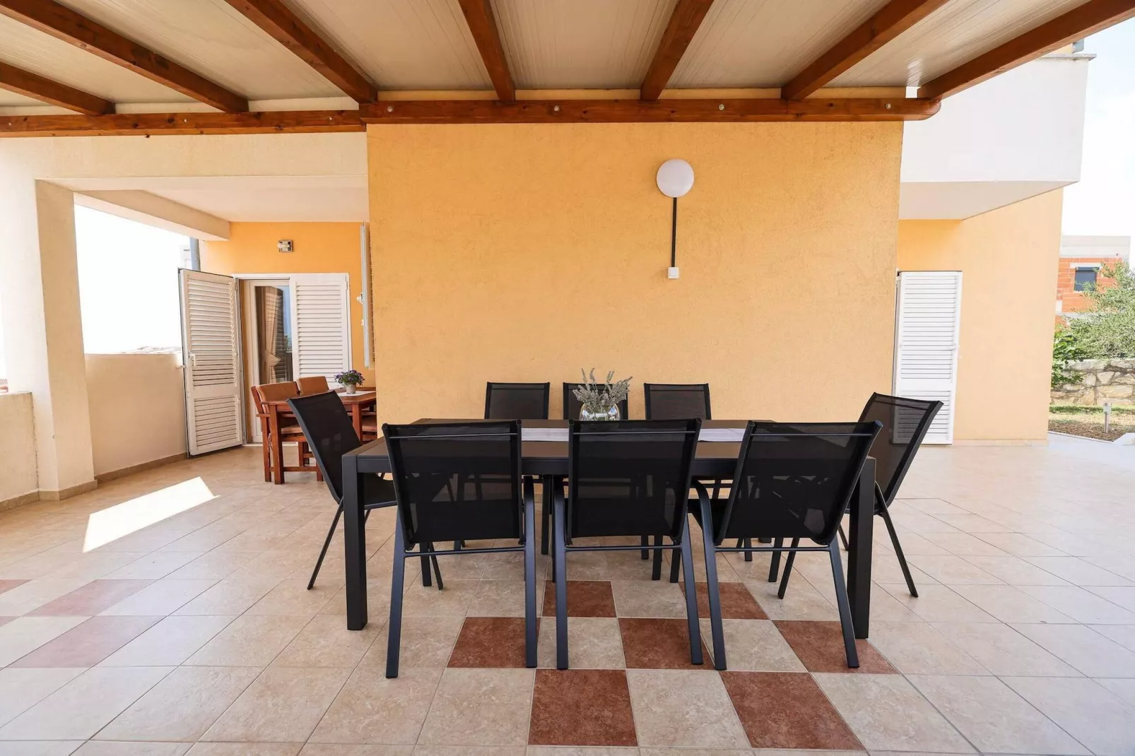 Holiday home Nekic-Esszimmer