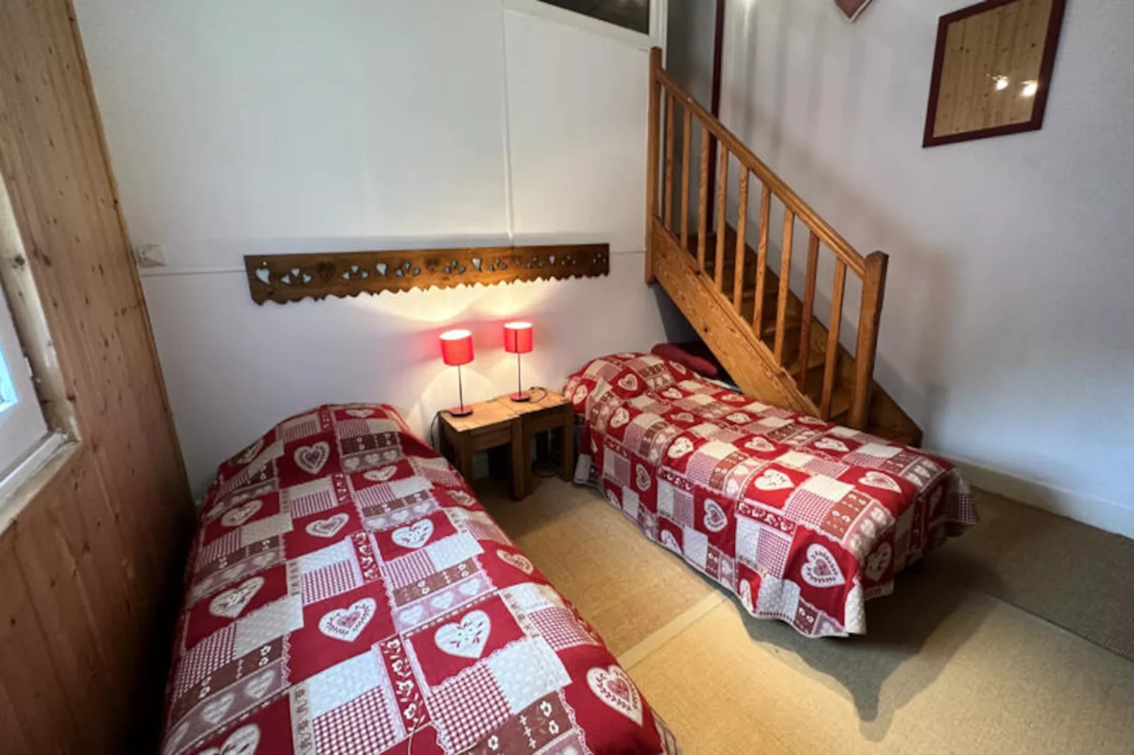 Appartements à Saint Jacques Des Blats-Nicht zugeordnet