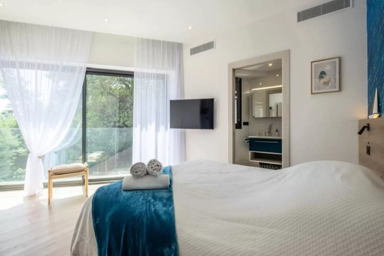 Résidence Maison D'architecte Avec Piscine Chauff&eacute;e & Sublime Vue Mer-Non tagué