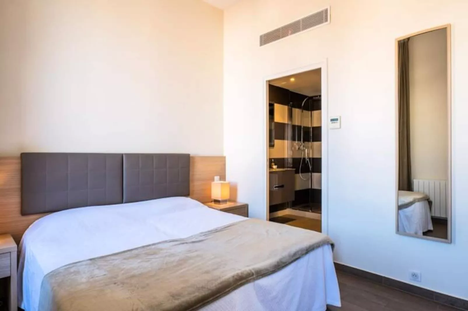 Résidence 3 Pièces Rue D’antibes à Deux Pas Du Palais Des Festivals-Nicht zugeordnet