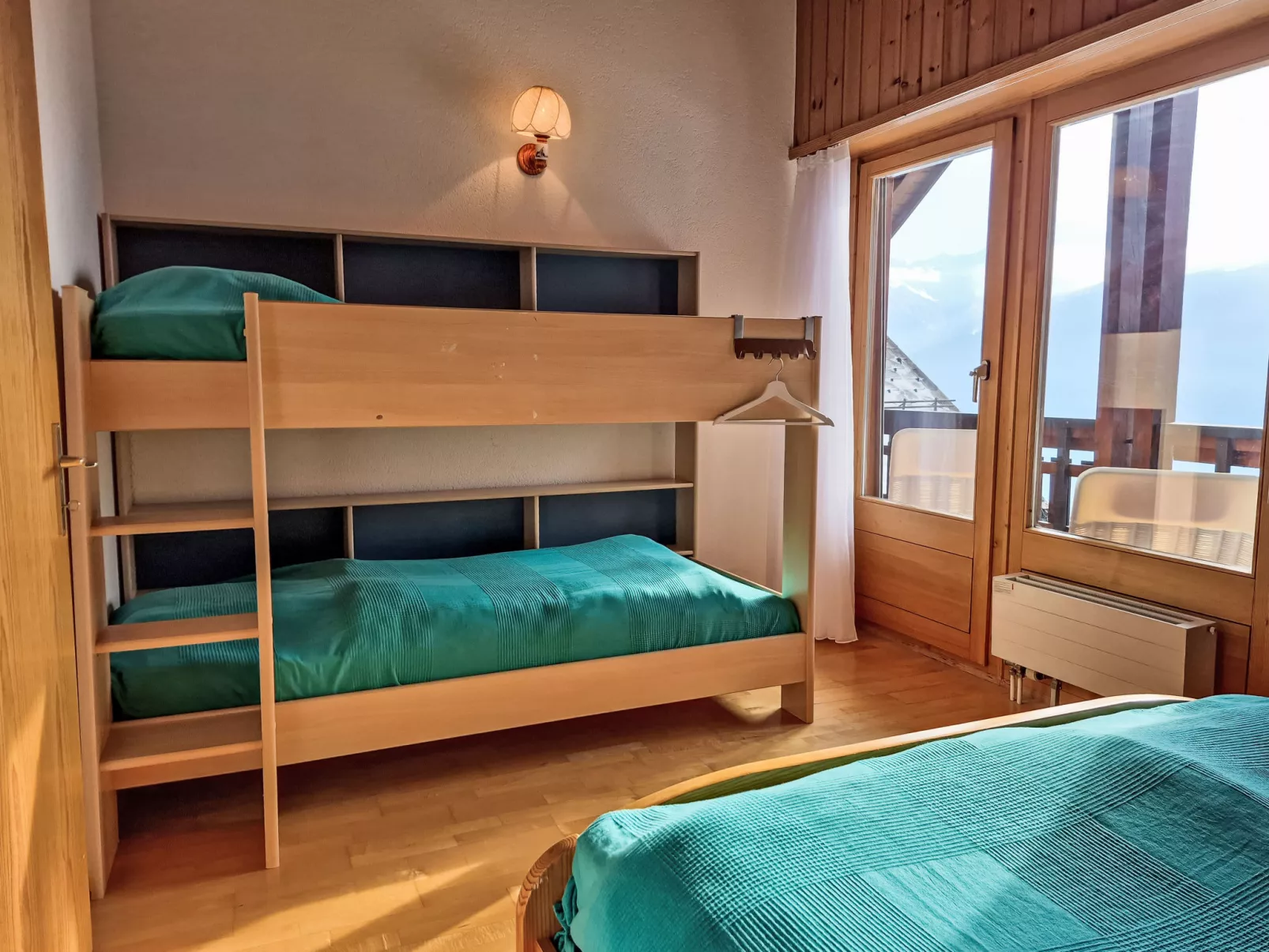 Les Thermalies 202-Inside