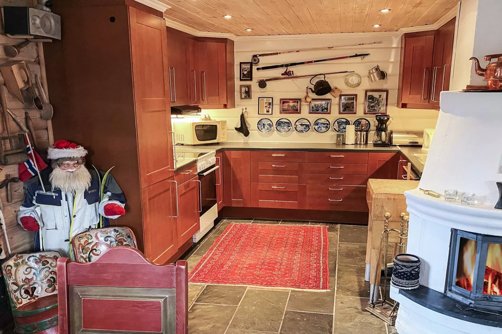 30653-PØLSEBU-Intérieur