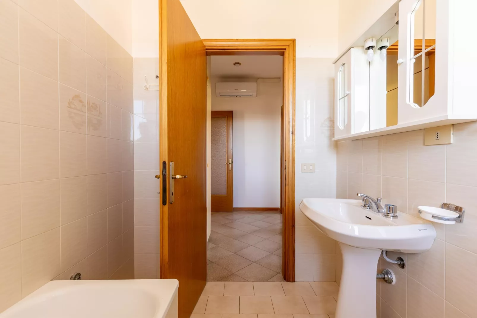 Casa Tommaso - trilo 1 P - 6 pax-Bathroom