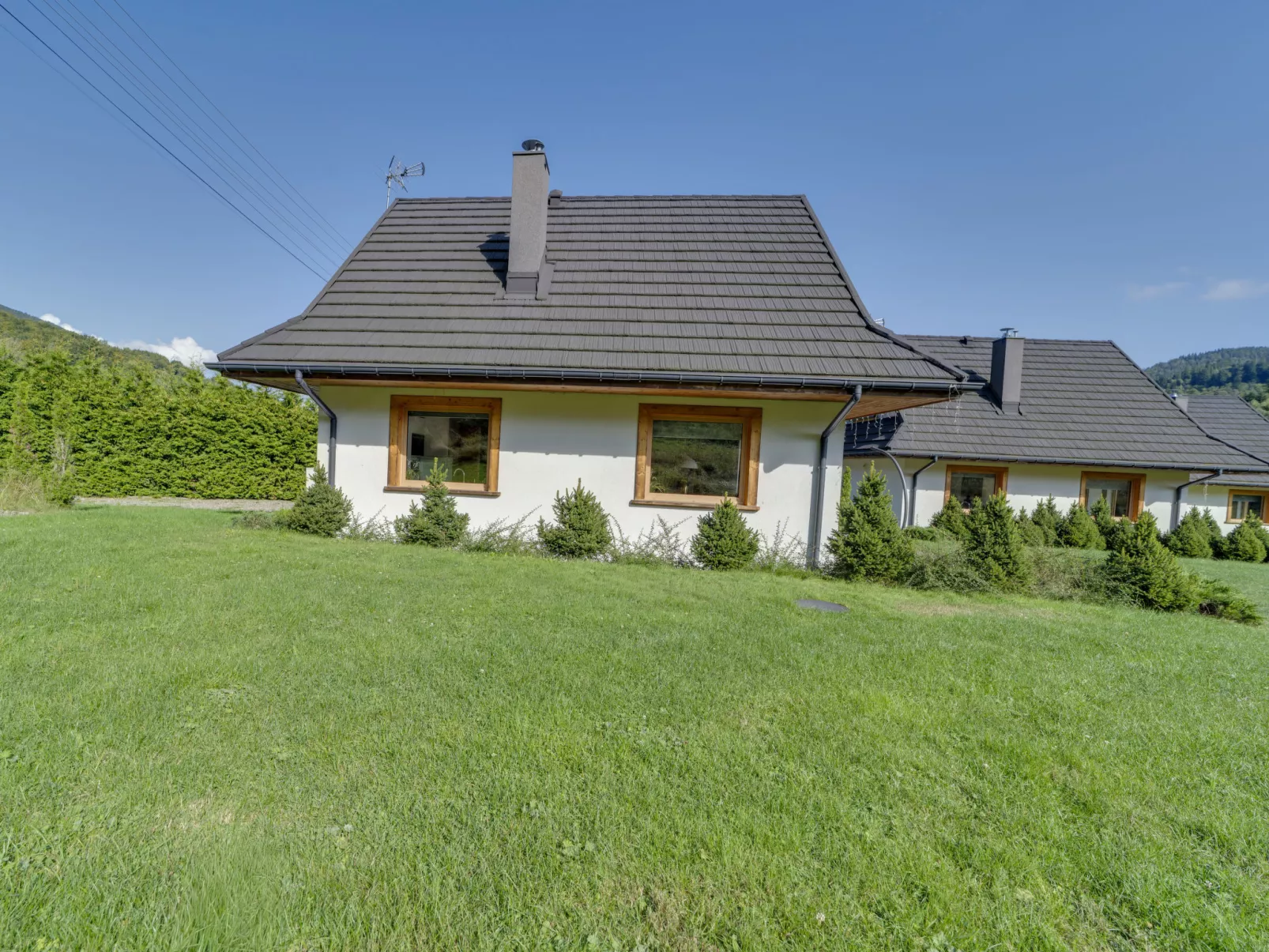 Chaty Pod Beskidkiem-Outside