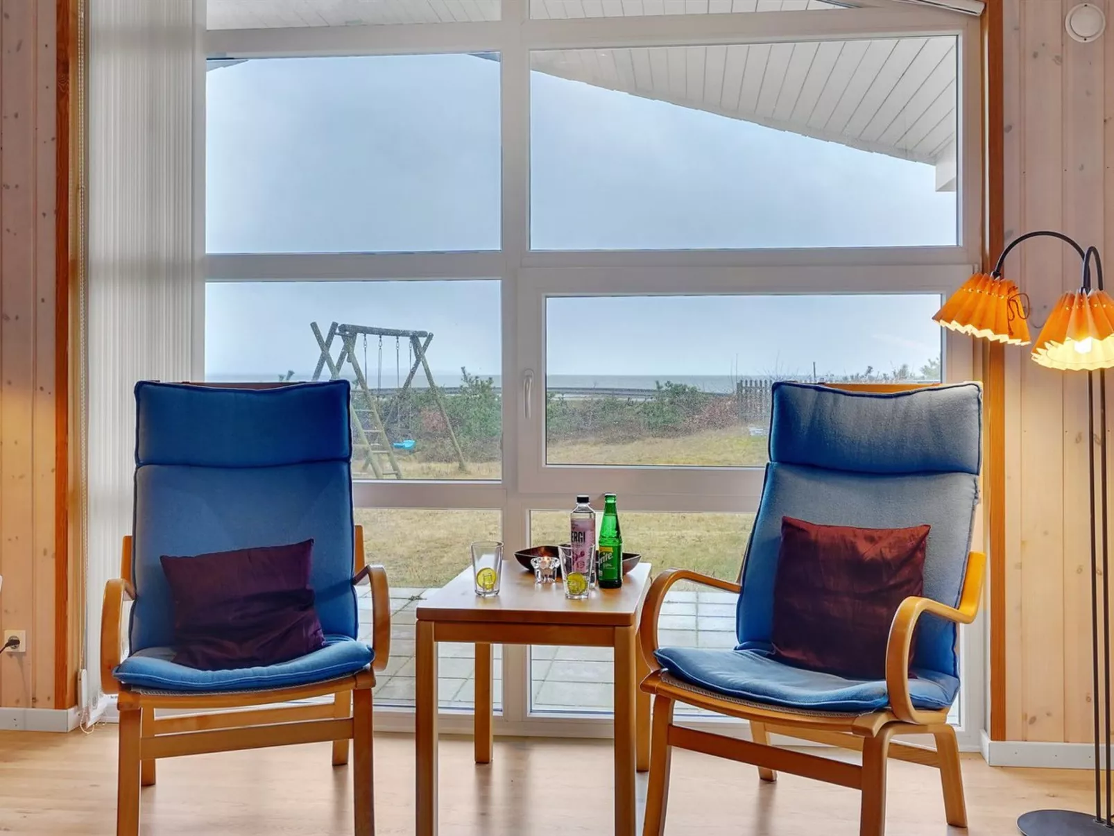 "Awenita" - 50m to the fjord-Inside