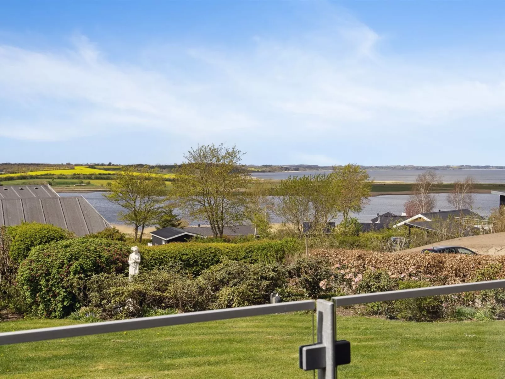 "Annabeth" - 300m to the fjord-Outside