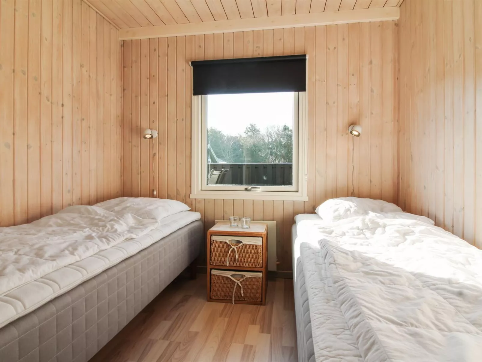 "Harriet" - 800m from the sea-Dedans