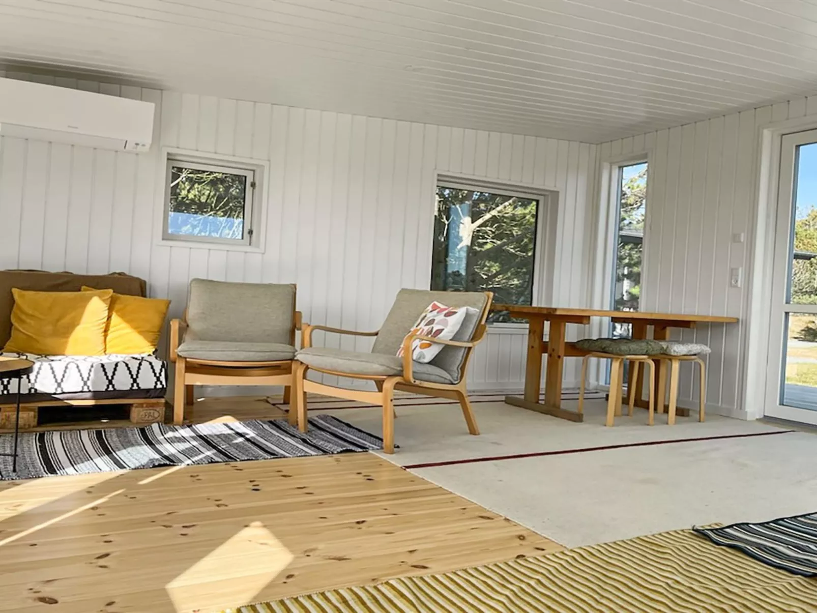 "Letta" - 800m from the sea-Dedans