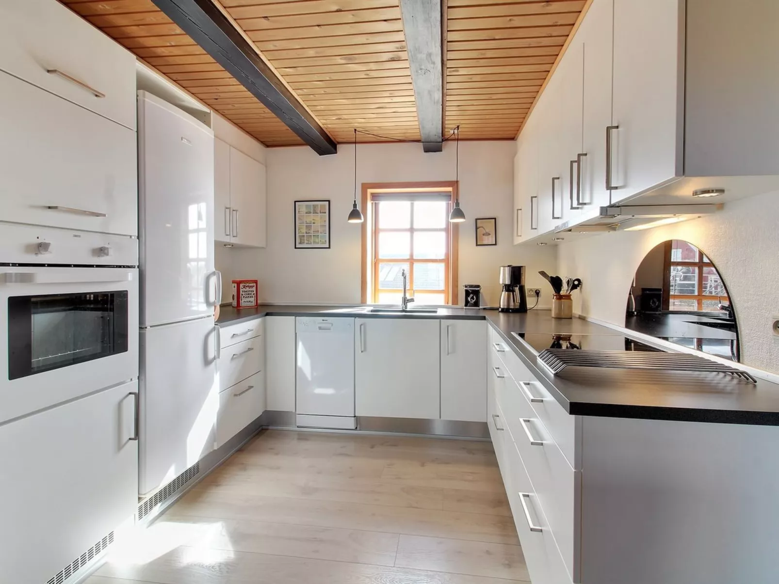 "Karla" - 100m from the sea-Drinnen