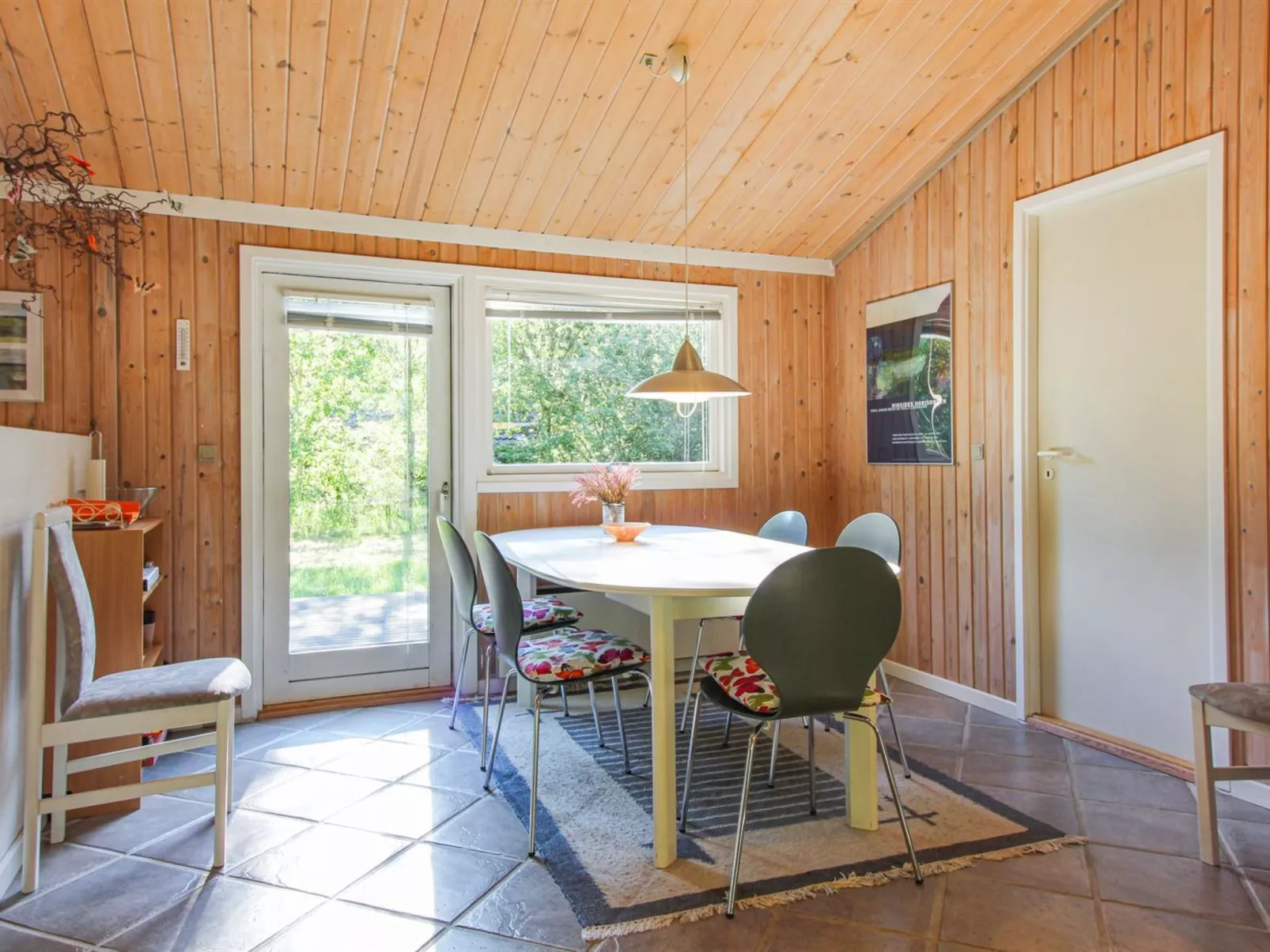 "Gretelise" - 2km from the sea-Inside