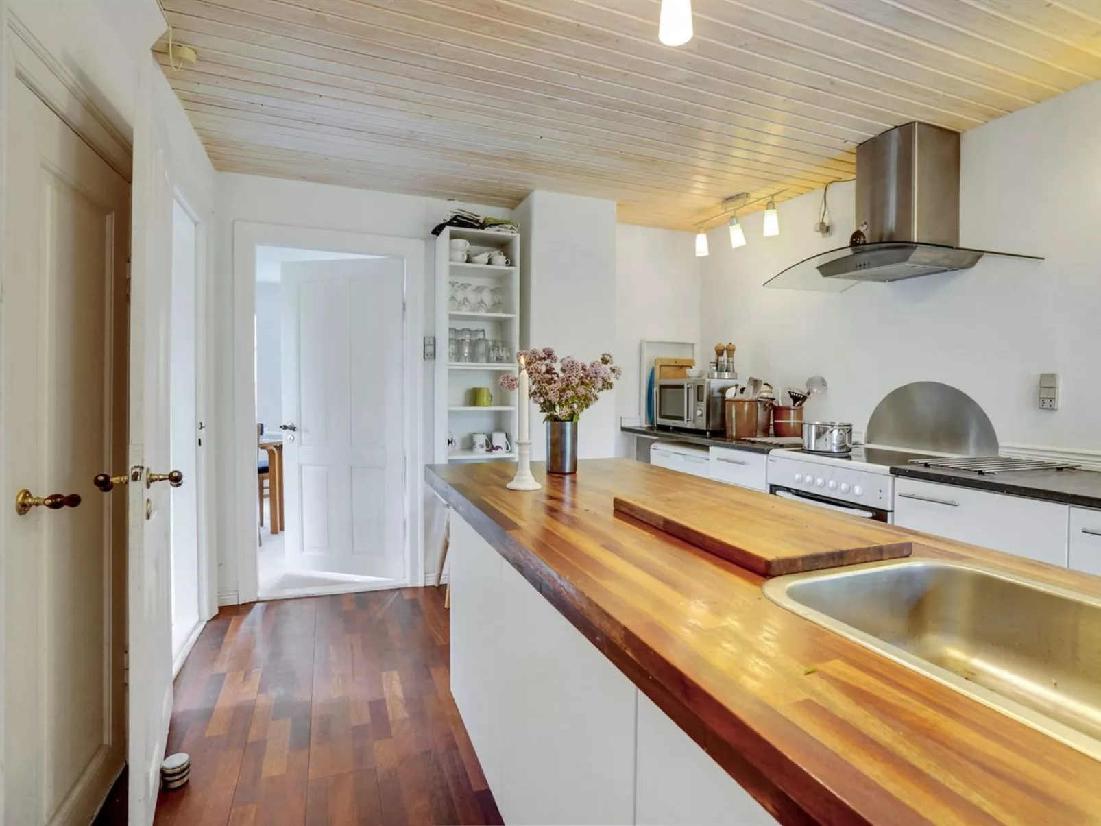 "Gytta" - 1km from the sea-Inside