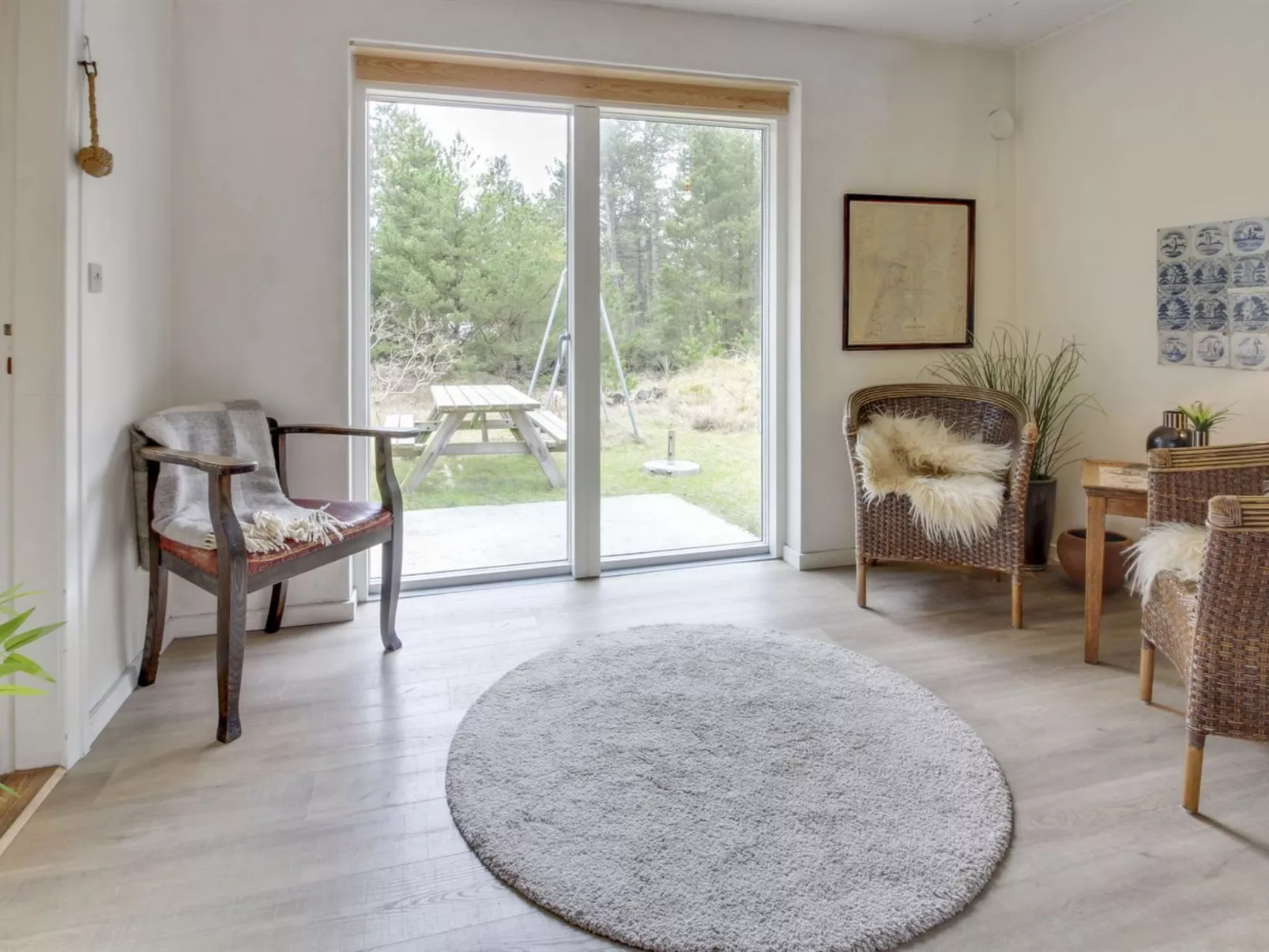 "Ridir" - 3.5km from the sea-Inside