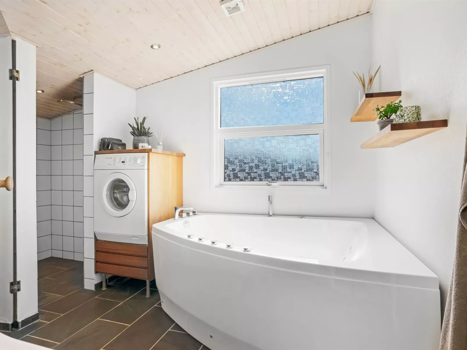 "Ingela" - 350m from the sea-Dedans