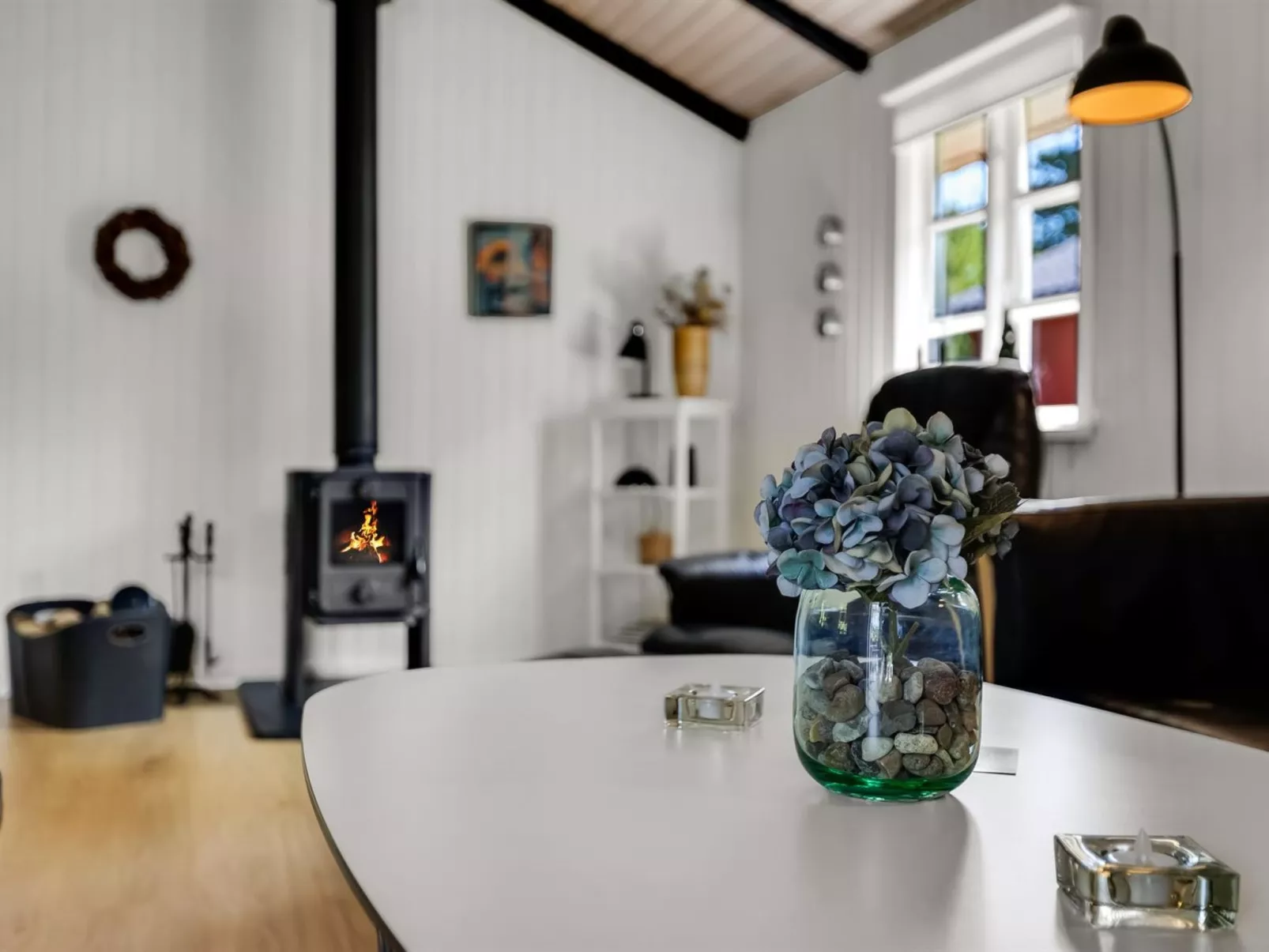 "Andon" - 2.7km from the sea-Dedans