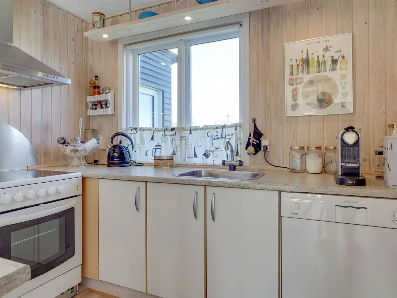 "Afrim" - 694m from the sea-Dedans