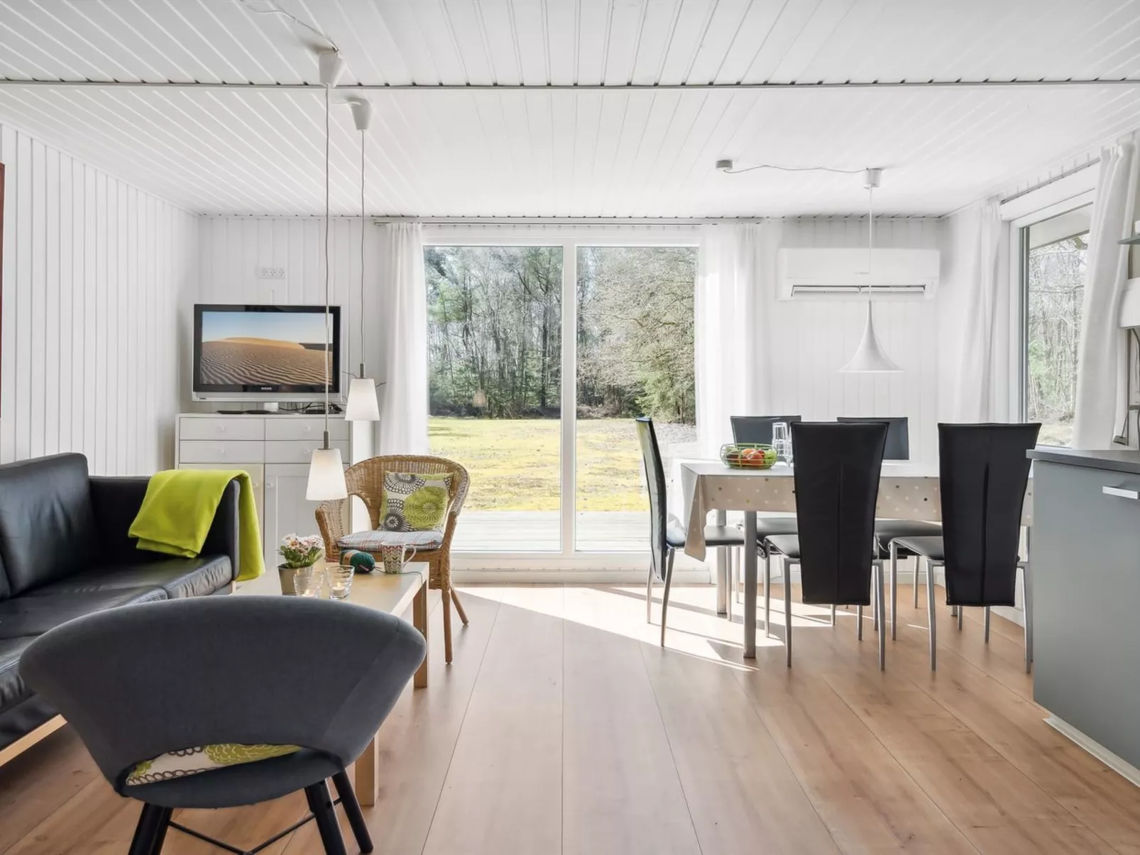 "Apoline" - 5km from the sea-Draußen