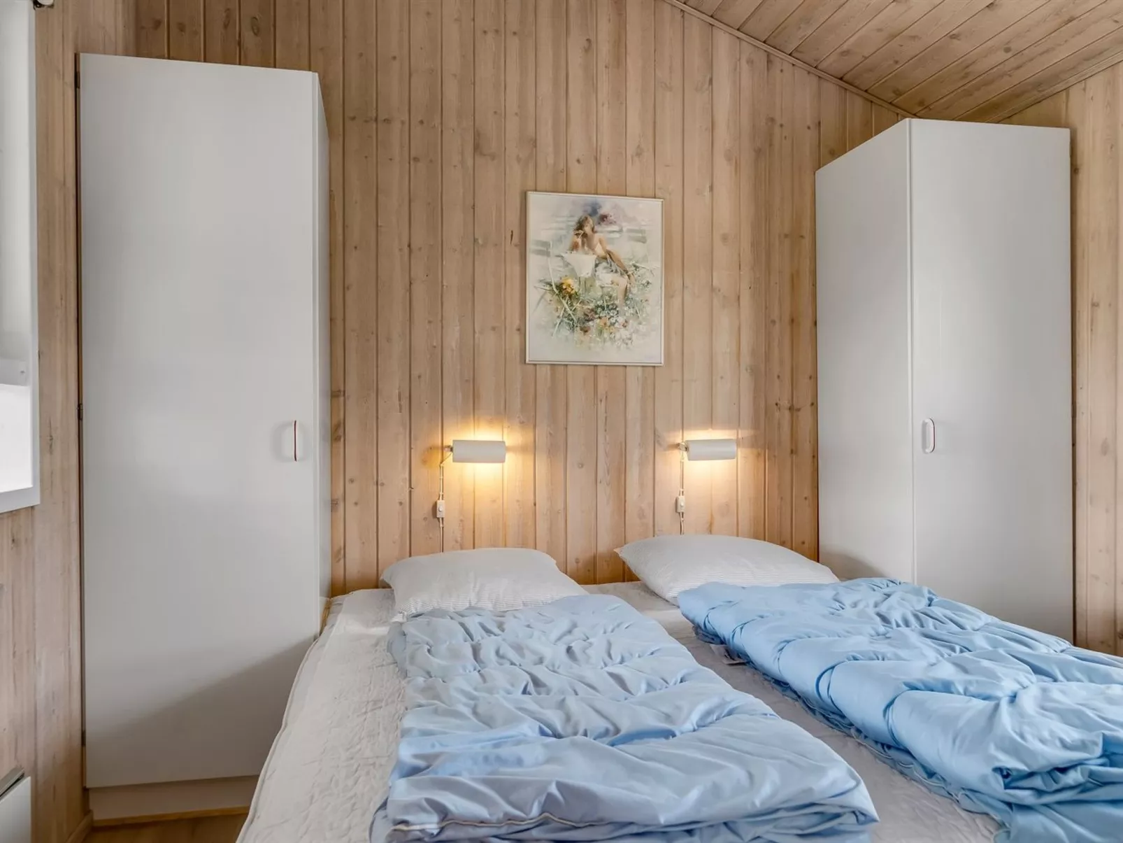 "Klakke" - 900m from the sea-Inside