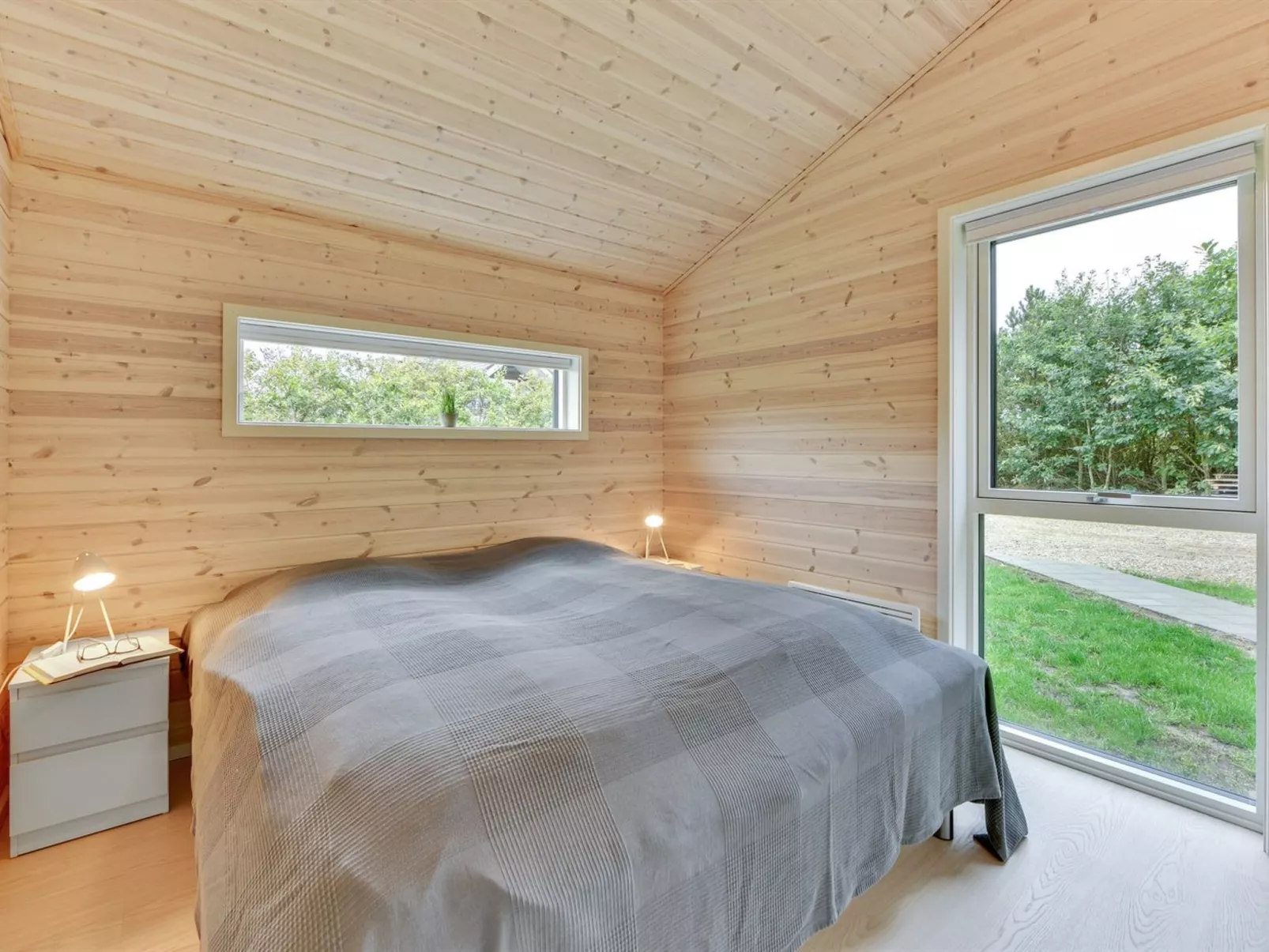 "Tindra" - 30m to the fjord-Dedans