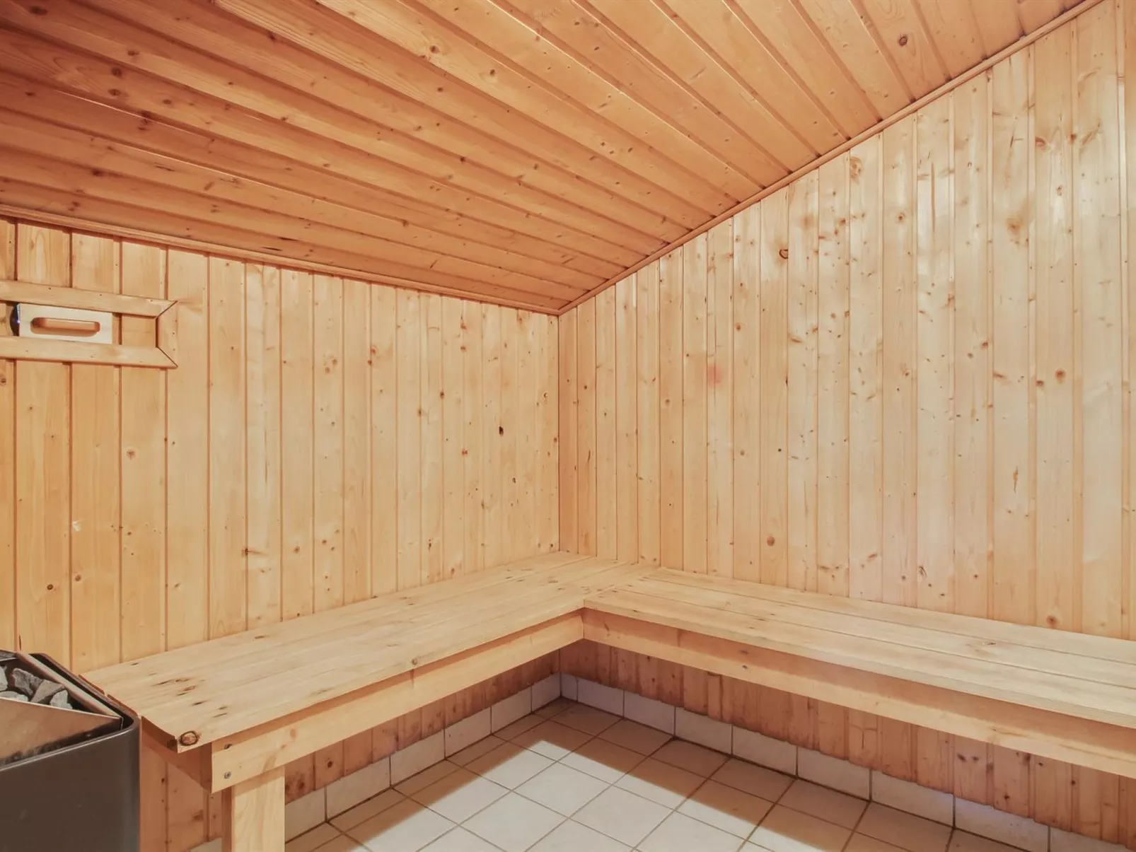 "Gesine" - 900m from the sea-Drinnen