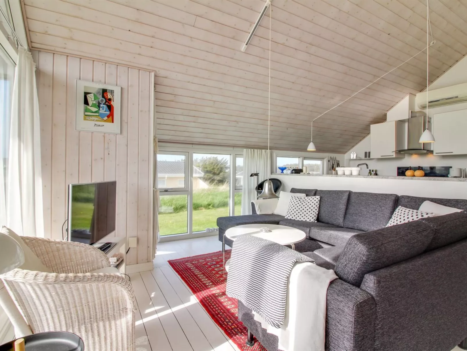 "Wifred" - 250m from the sea-Dedans