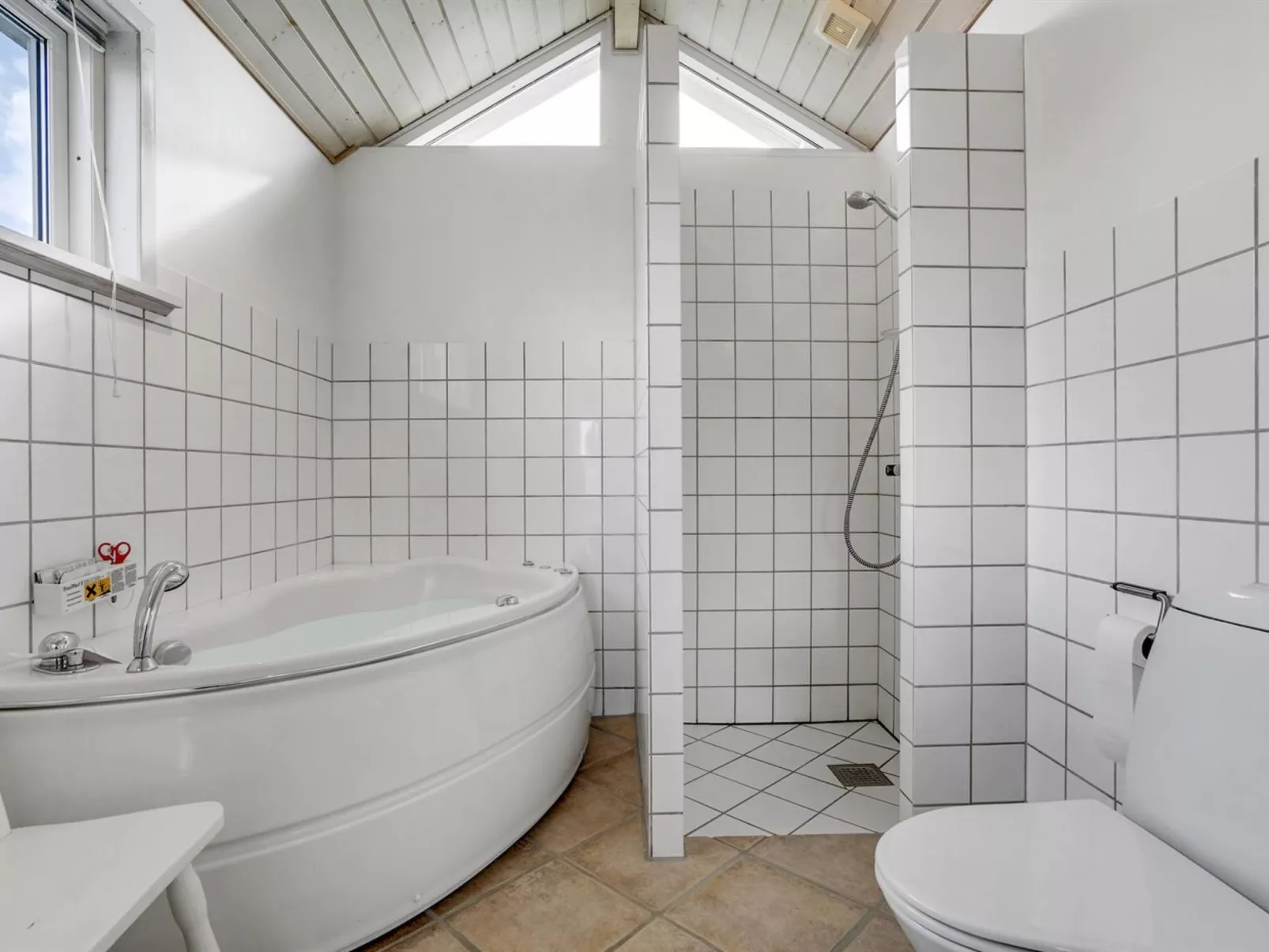 "Mortensen" - 350m from the sea-Dedans