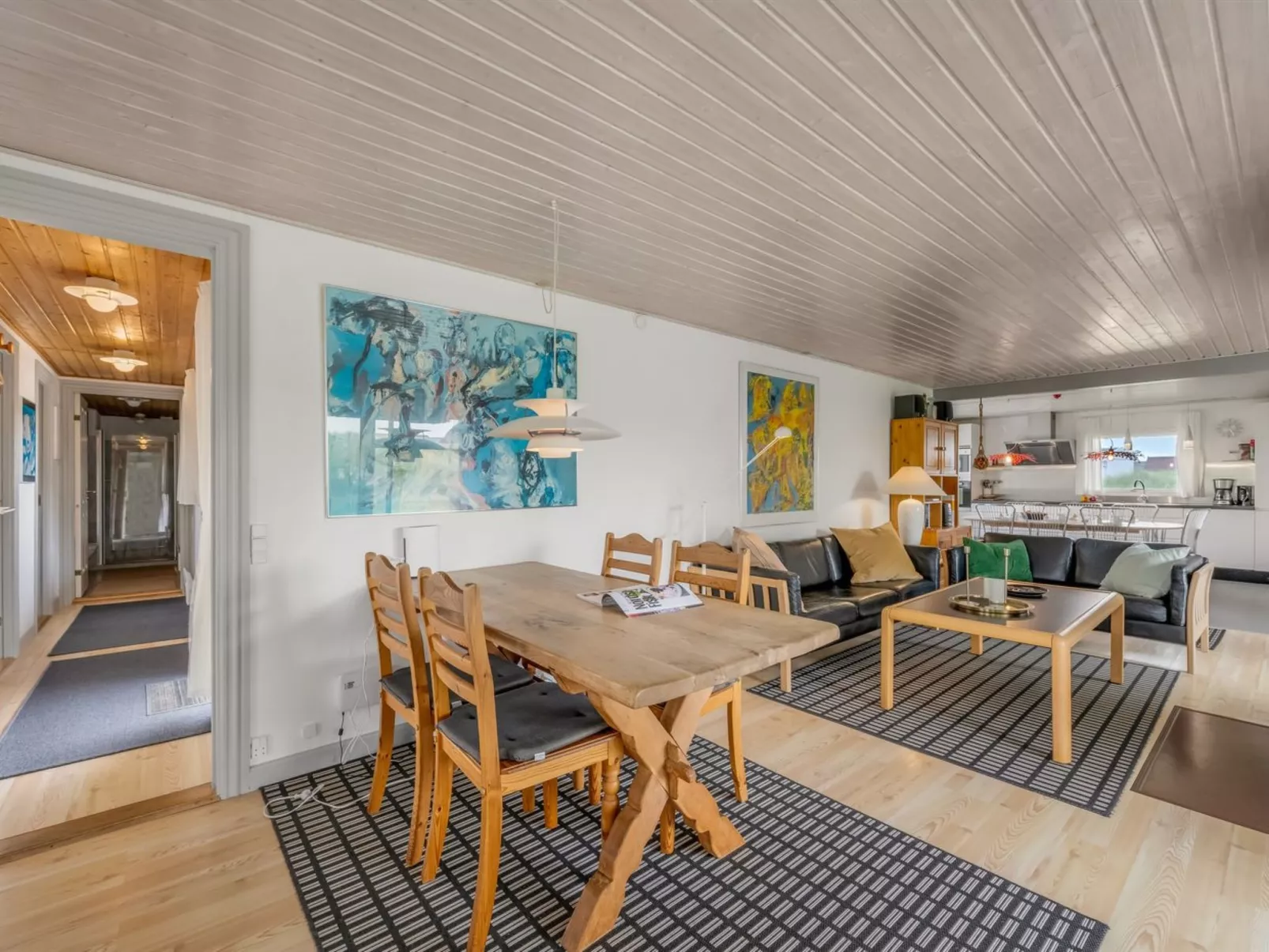 "Nicolaus" -  from the sea-Dedans