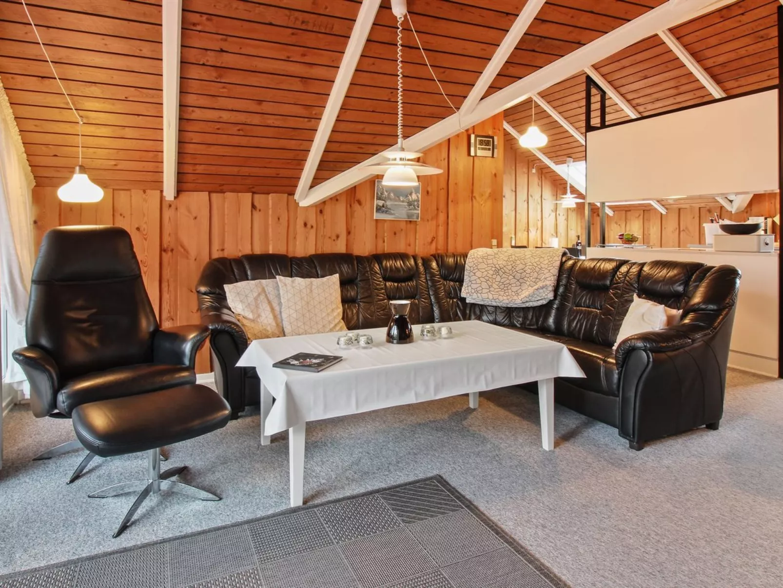 "Sebiorn" - 300m to the fjord-Inside