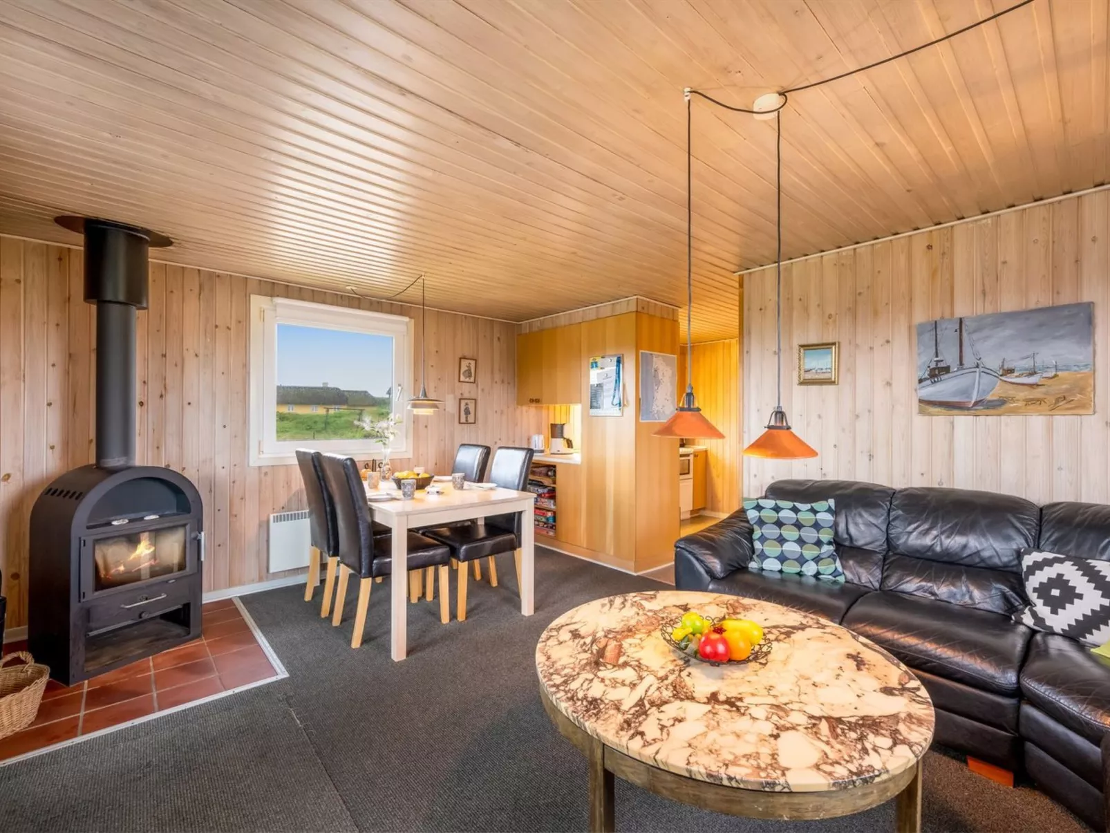 "Lambe" -  from the sea-Dedans