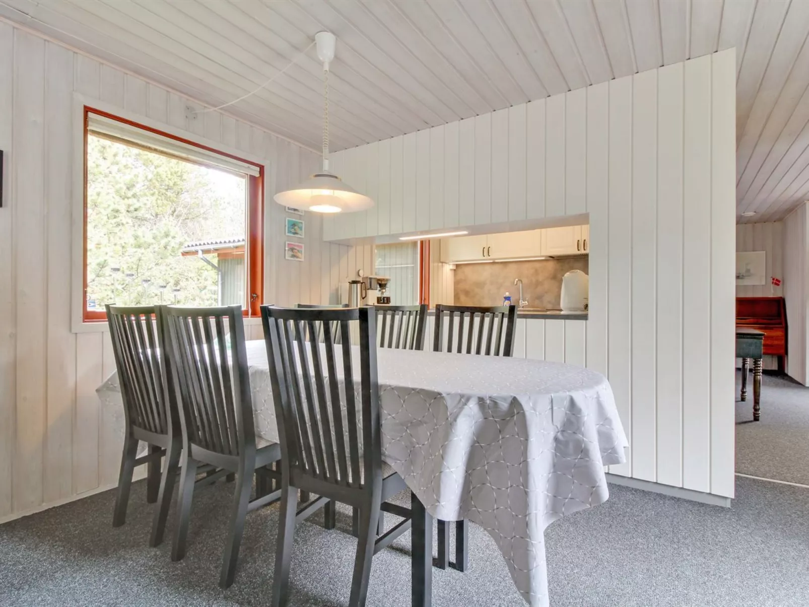 "Eliane" - 4km from the sea-Drinnen