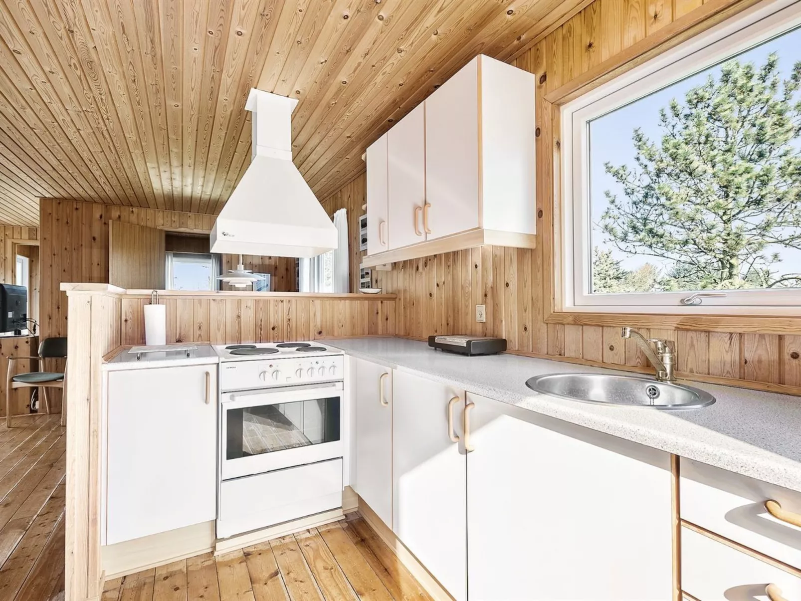 "Freija" - 719m from the sea-Inside