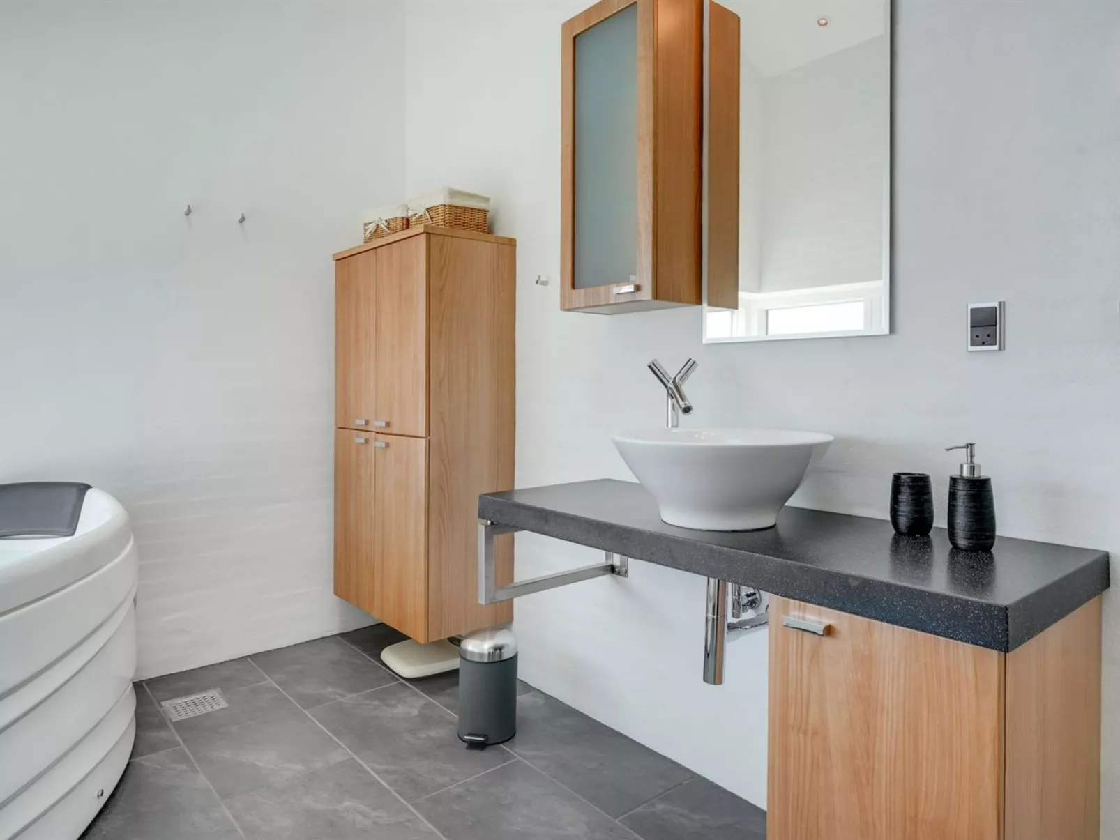 "Hans" - 700m from the sea-Inside