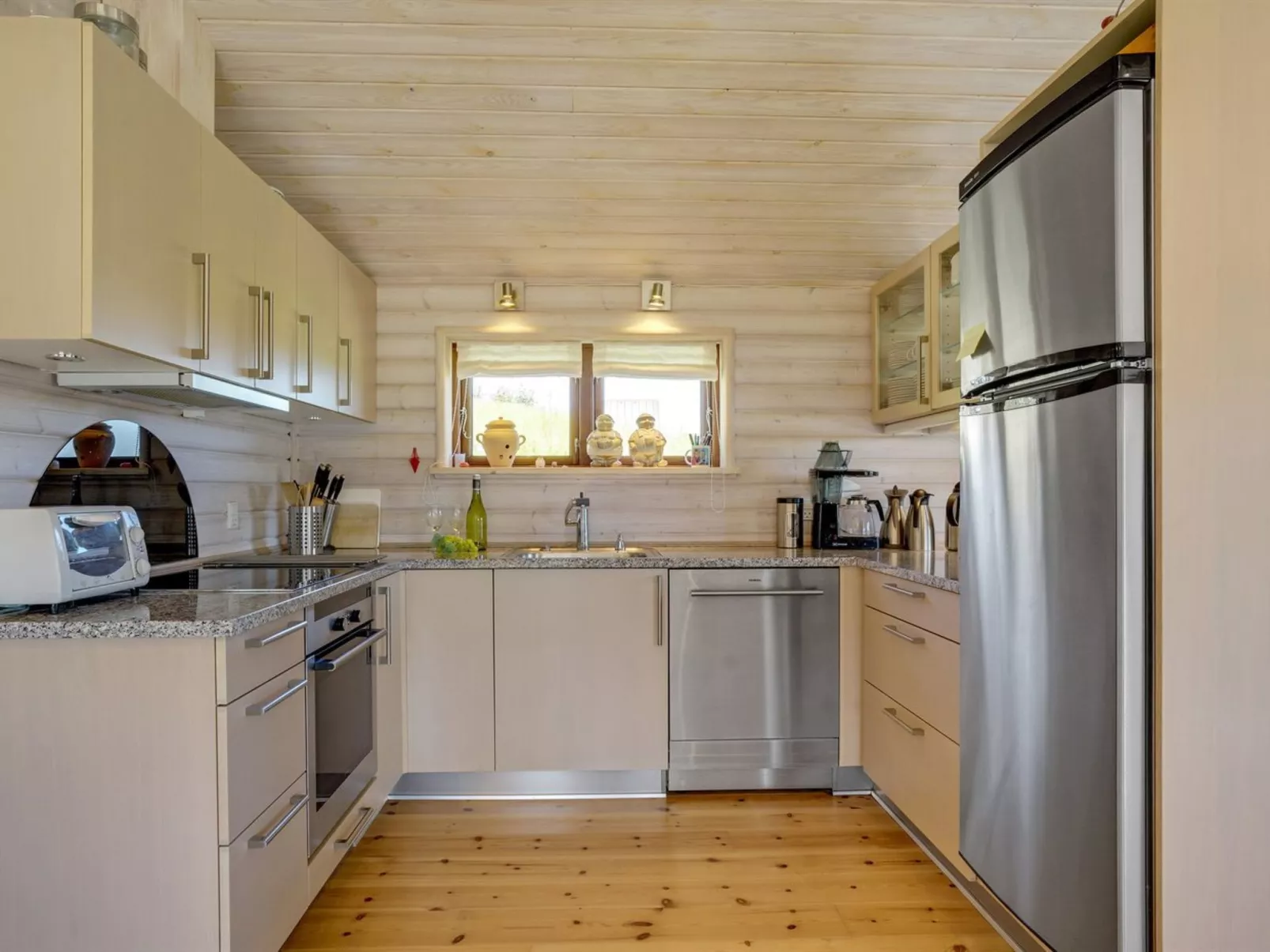 "Øthkil" - 93m from the sea-Dedans