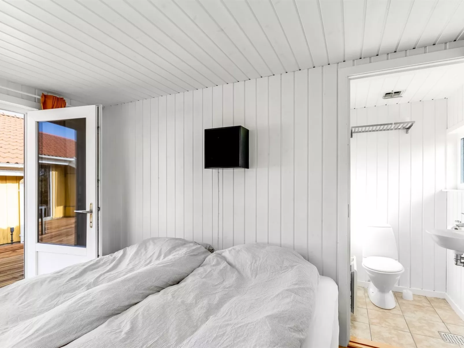 "Antto" - 900m from the sea-Inside