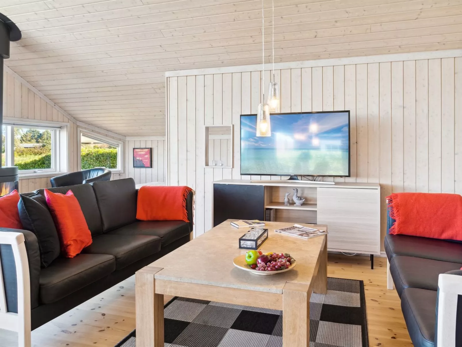 "Godtfrede" - 950m from the sea-Inside