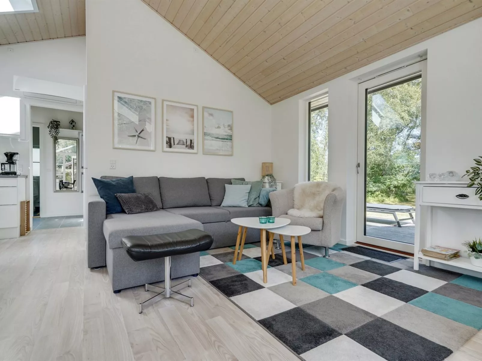 "Jelke" - 50m from the sea-Inside