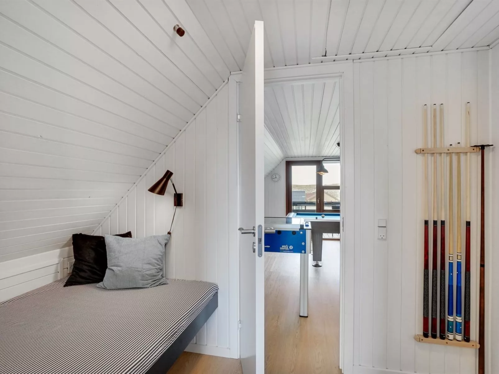 "Kristanna" - 150m from the sea-Inside