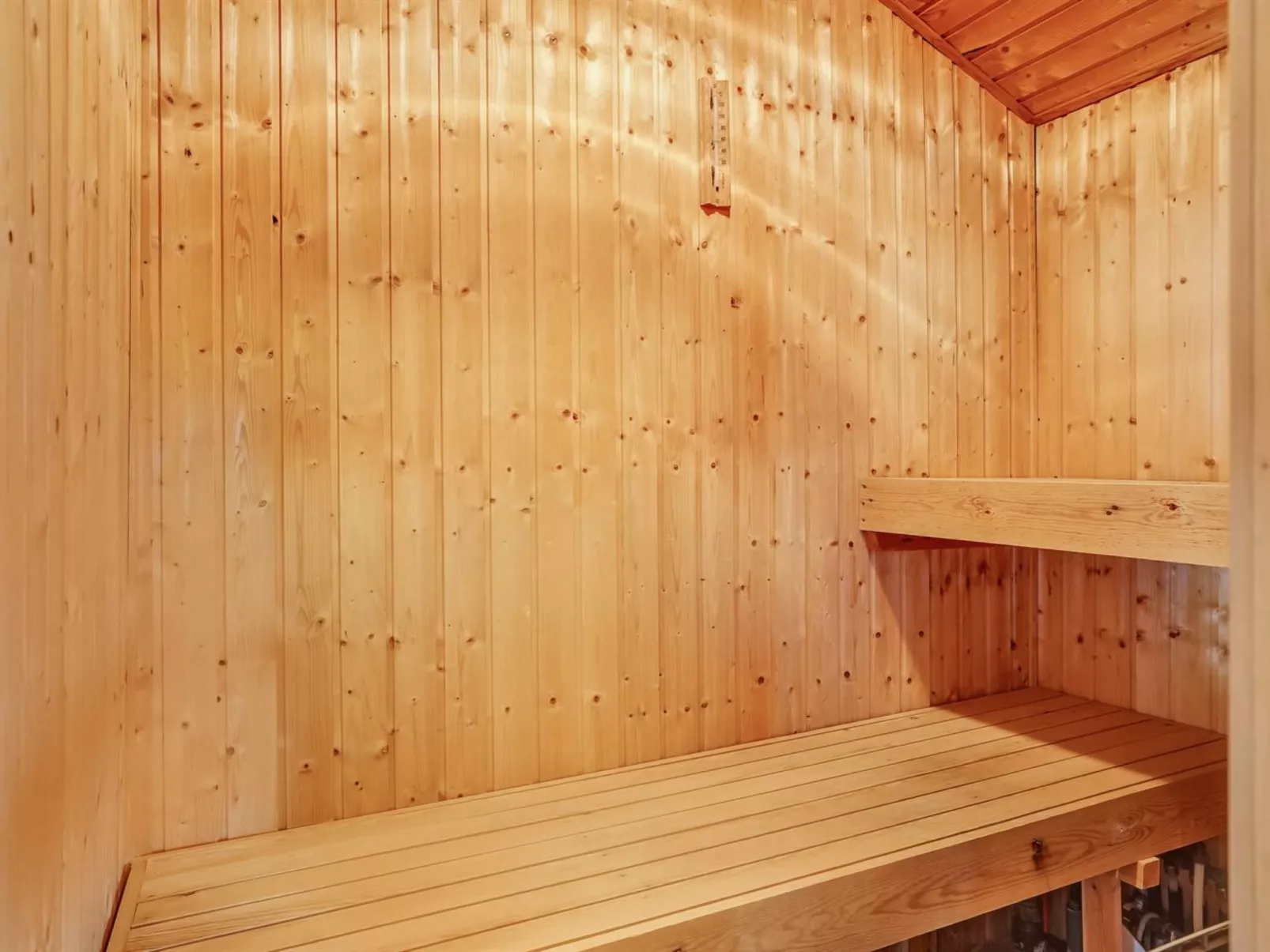 "Svane" - 1.2km from the sea-Drinnen